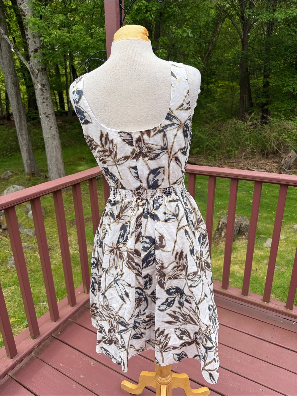 J.Crew SZ 8, front button gold leaf linen dress with pockets. - Picture 5 of 11